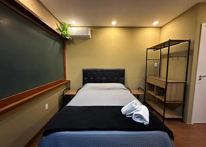 A Casina - Studios Metro Faria Lima
